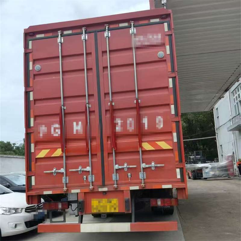 安宁区洛浦县进仓物流：专线直达的多元货运探索